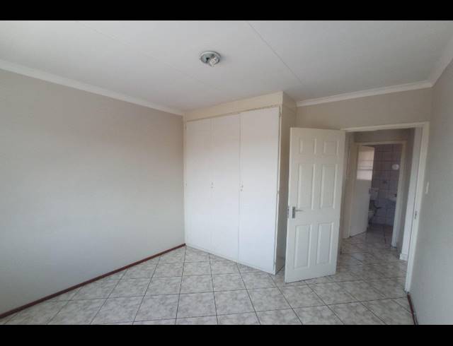 2 BEDROOM APARTMENT FOR SALE IN ALAN MANOR